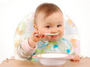 用餐最后才喝湯？喝湯的正確喝法