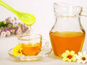 喝蜂蜜水有什么好處和壞處？食用蜂蜜有哪些禁忌