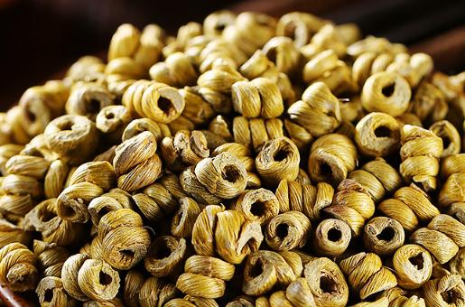 ?鮮石斛吃了會上火嗎 新鮮石斛怎么制干品