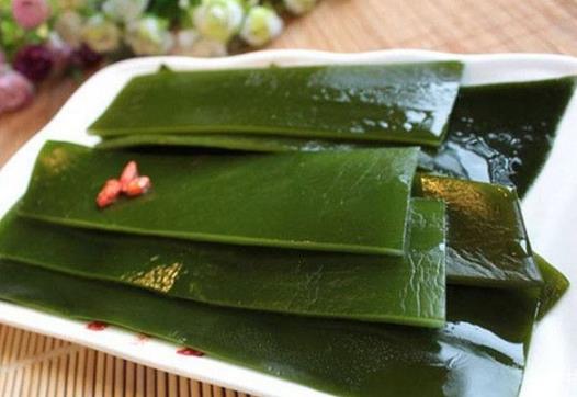 甲醛泡過的海帶是什么樣子的?海帶有一股福爾馬林味道能吃嗎