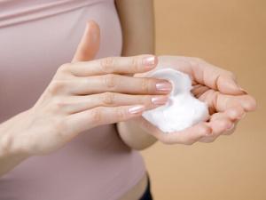 如何選購(gòu)好用的護(hù)手霜?護(hù)手霜怎么用