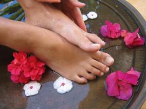 腳上起水泡很癢怎么辦?用什么藥能快速止癢