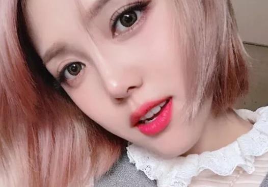 美瞳度數和近視眼鏡度數一樣嗎?戴美瞳滑片怎么辦?