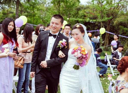遠嫁的婚禮怎么接親?異地結婚誰家先辦酒席