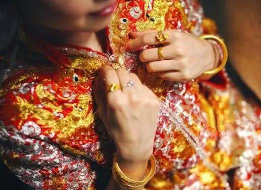 結(jié)婚三金要買雙數(shù)嗎?結(jié)婚三金一般買多少克的