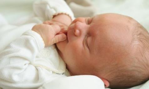 乳汁分泌不足是什么原因 乳汁不足能使用催乳產品嗎