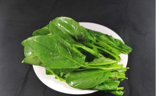 如何護理頭發 燙發的危害 簡單四步驟養護秀發