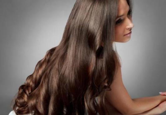 蓖麻油迷迭香生發的用法是怎樣的?什么方法能長頭發