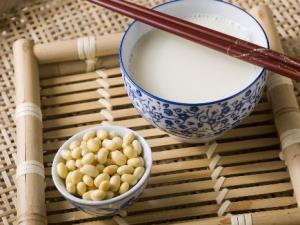 女人每天喝豆漿好嗎?女人喝豆漿的好處