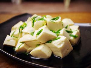 皮蛋豆腐的做法-豆腐怎么吃最營養(yǎng)?
