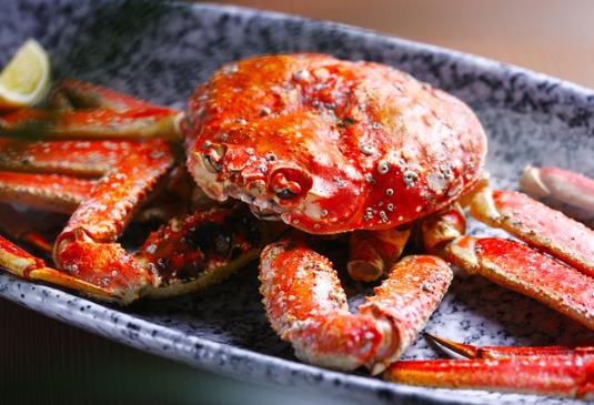 蒸螃蟹是冷水下鍋還是熱水下鍋?蒸螃蟹的技巧是什么?