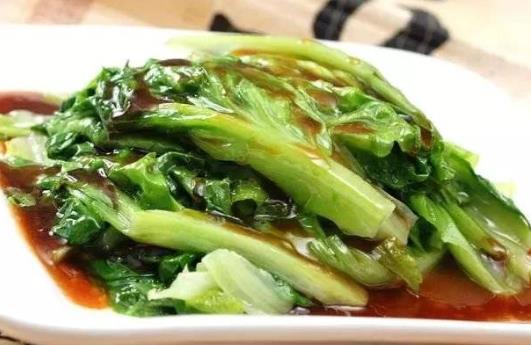 做蠔油生菜用的是什么生菜?做蠔油生菜要不要焯水?