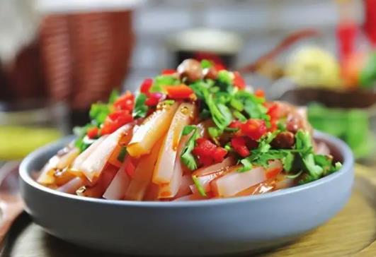 涼粉和水的比例是多少?涼粉放太多水成不了形怎么辦