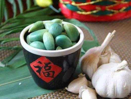 臘八蒜要腌制多久才會綠?臘八蒜是初七腌還是初八腌