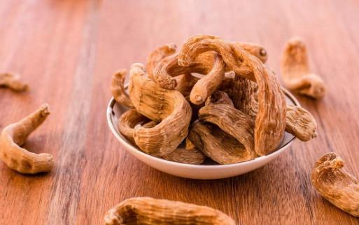 天麻的功效有哪些?吃天麻的注意事項有哪些