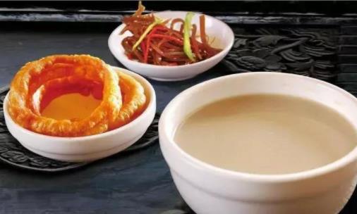 北京十大名吃排行榜,北京烤鴨、老北京銅鍋涮肉值得一試