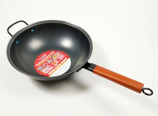 不粘鍋中間凸起怎么辦?不粘鍋開始粘鍋了怎么處理?