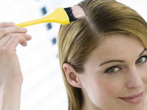 洗染發劑弄手上怎么洗?洗染發劑弄衣服上怎么洗