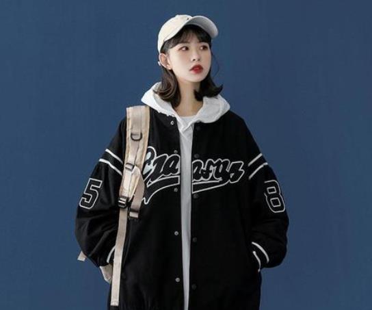 棒球服洗皺了能恢復(fù)嗎?棒球服串色還能穿嗎