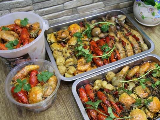 外賣的塑料飯盒可以加熱嗎?塑料飯盒微波爐加熱會有毒嗎?