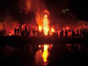 燒寶塔燈的來源-燒寶塔燈的詳細介紹