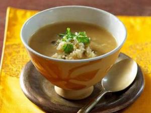 嬰兒補(bǔ)鐵吃什么好?嬰兒補(bǔ)鐵食譜