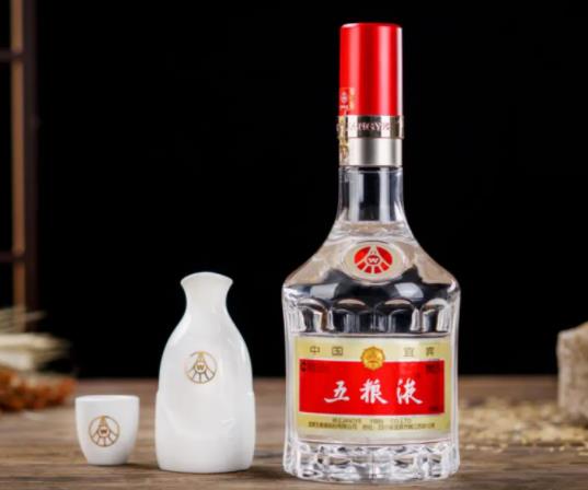 為何收藏茅臺的人比五糧液多?五糧液能長期放家里不變質(zhì)嗎