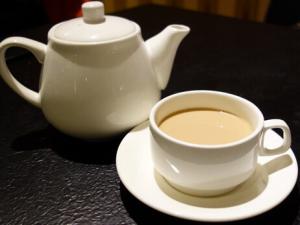 細數奶茶的四大罪狀-一杯奶茶等于一碗飯?