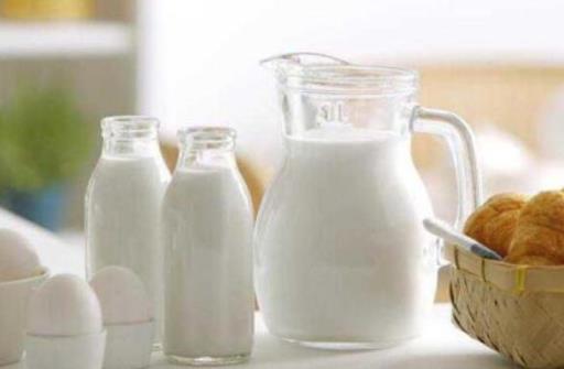 哪些人不能喝駱駝奶?為什么駱駝奶粉價格那么貴