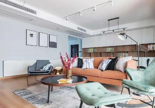 中央空調開一個和全開一樣費電嗎?中央空調可以單獨開一個房間嗎