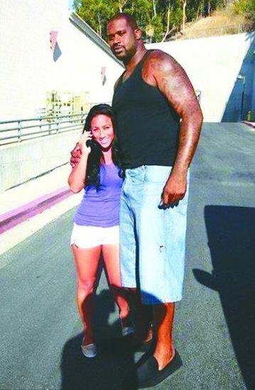 nba球星誰的丁丁尺寸最大?伊巴卡28厘米緊身褲照片被瘋轉(zhuǎn)(圖)