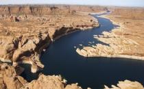 ?三十年河東，三十年河西，莫欺少年窮是什么意思