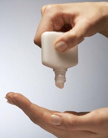 掃盲!護(hù)膚品用量多少才最管用?多用不如妙用