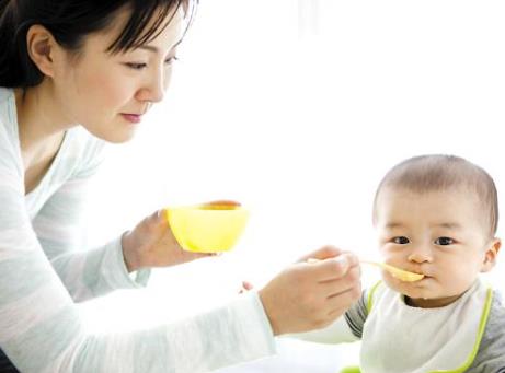 寶寶斷奶后吃什么好？斷奶后寶寶飲食的誤區(qū)