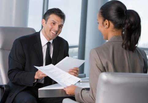 如何輕松的應(yīng)對面試官？常見面試問題及回答技巧