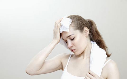 產(chǎn)后出汗多怎么辦？如何保持清爽護(hù)理？