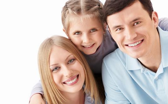 誰伺候孕媽坐月子比較好？