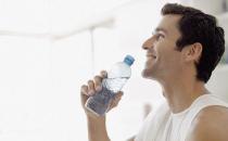 喝水真能排毒？專家答疑喝水的十大好處