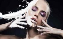 爽膚水和柔膚水有啥區別？