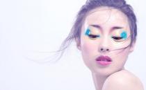 想要親密？畫出質感妝容！