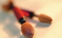 約會看電影？教你怎么畫美美的妝