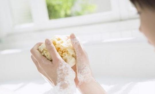 宅女專用DIY護膚：輕松告別青春痘