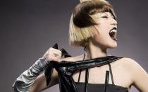 不用發圈也能綁發髻嗎？實用發型小技巧