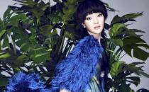 迷人卷發(fā)如何打造？20歲的你最適合這個(gè)發(fā)型！