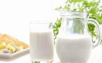 牛奶養生功效雖多 這五類人千萬不要多喝