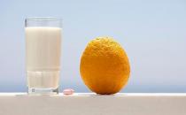 怎么喝牛奶營養？喝奶別光追求速度