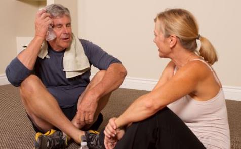 老人在家也能做的4種健身運動