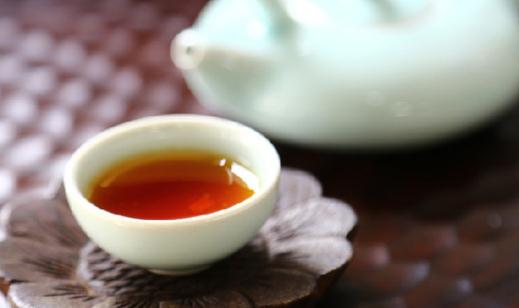 隔夜茶就倒掉?教你巧用隔夜茶