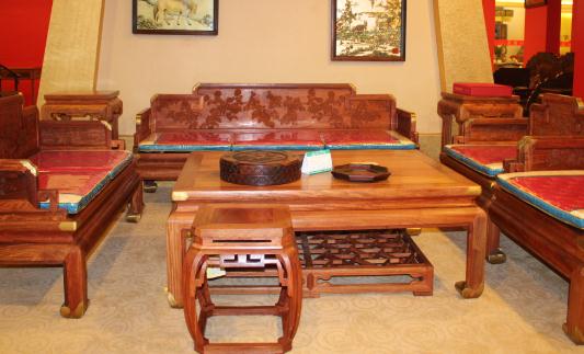 花梨木家具價(jià)值的影響因素有哪些？