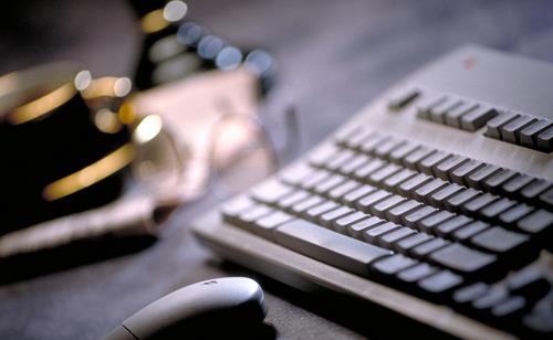 鼠標(biāo)鍵盤隱藏細菌比馬桶多